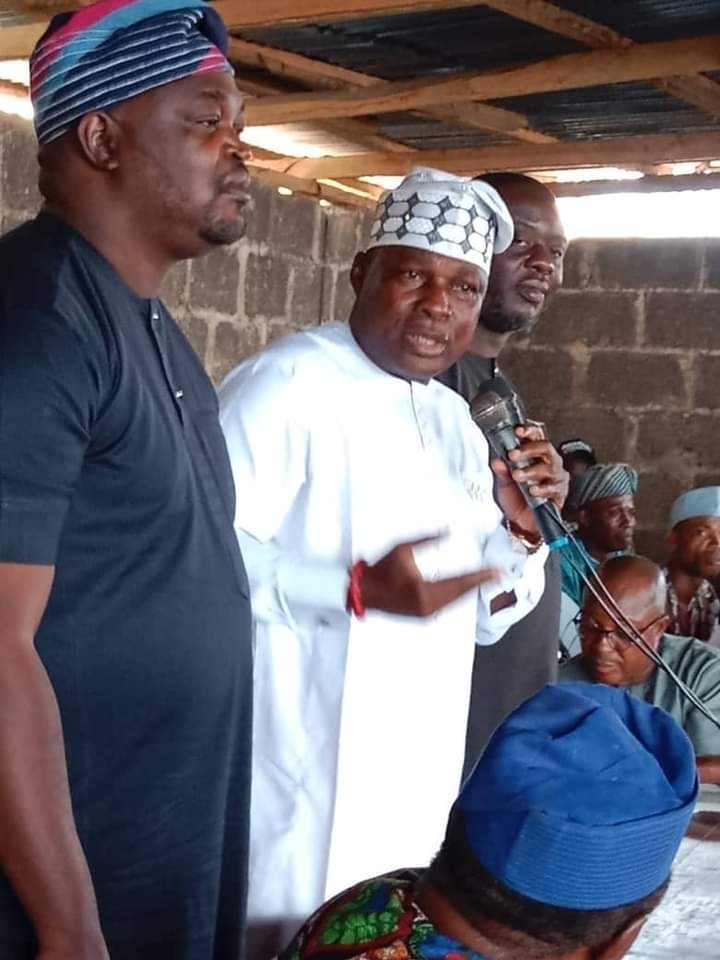 2023: PDP Osun West Senatorial Candidate, Akogun Lere Oyewumi Meets Ikire Market Unions, Artisans, Promises Quality Representation