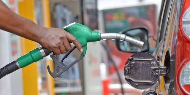 Just in: FG suspends removal of petrol subsidy